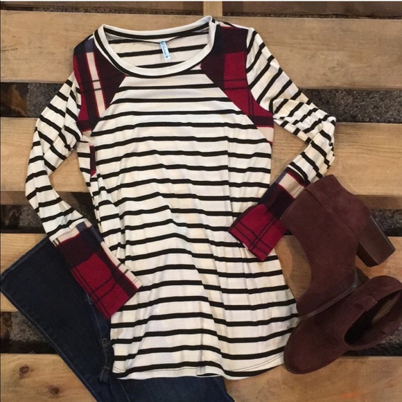 🆕 Striped Long Sleeve Tee with Plaid Contrast - Picture 2 of 6
